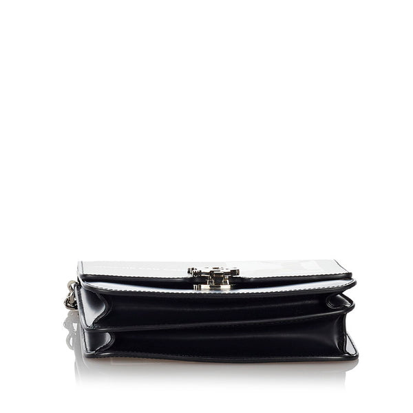 バーバリー TB バッグ 肩掛け ショルダーバッグ ブラック レザー レディース BURBERRY 【中古】