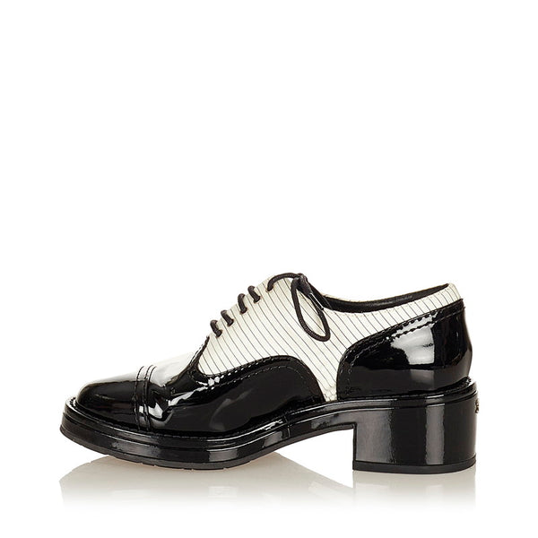 シャネル ドレスシューズ ブラック ホワイト エナメル レディース CHANEL 【中古】