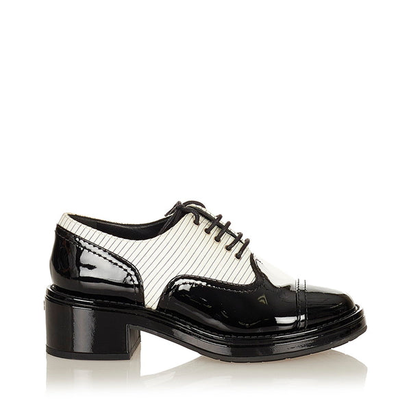 シャネル ドレスシューズ ブラック ホワイト エナメル レディース CHANEL 【中古】