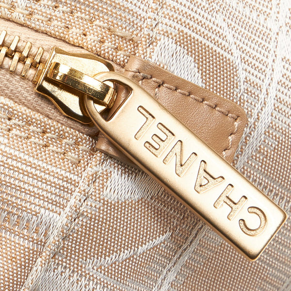 シャネル ニュートラベル ベージュ キャンバス レザー ハンドバッグ レディース CHANEL 【中古】