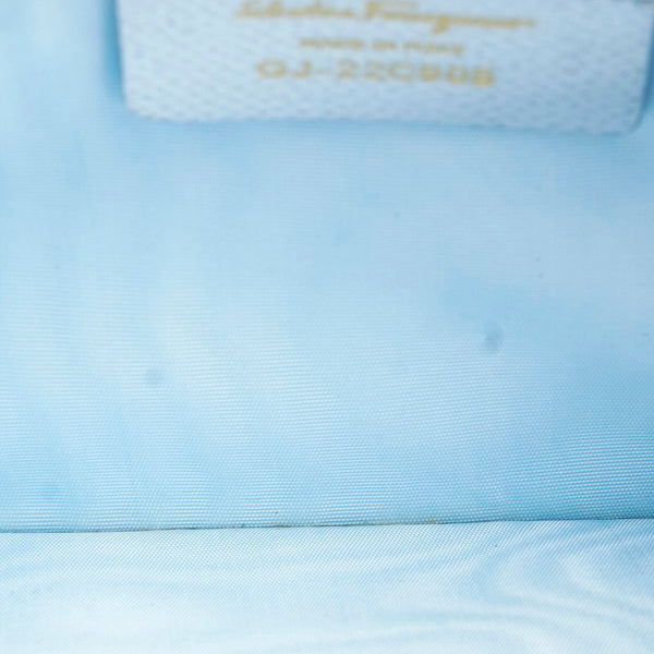 サルヴァトーレフェラガモ ゴールド金具 GJ-22 C905 ブルー レザー ポーチ レディース Salvatore Ferragamo 【中古】