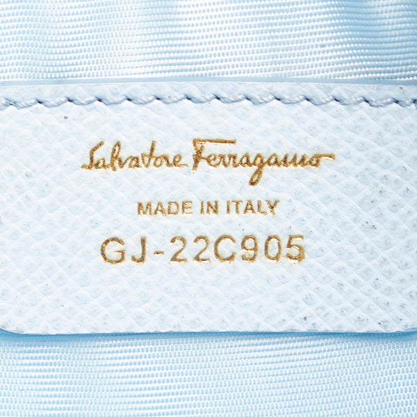 サルヴァトーレフェラガモ ゴールド金具 GJ-22 C905 ブルー レザー ポーチ レディース Salvatore Ferragamo 【中古】