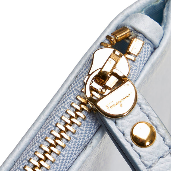 サルヴァトーレフェラガモ ゴールド金具 GJ-22 C905 ブルー レザー ポーチ レディース Salvatore Ferragamo 【中古】