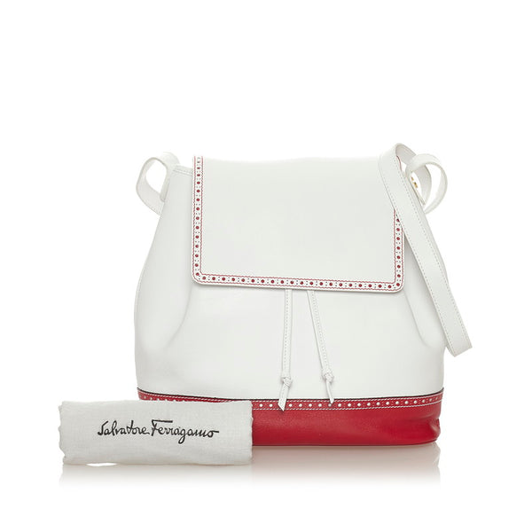 サルヴァトーレフェラガモ ショルダーバッグ L21 9028 ホワイト レザー レディース Salvatore Ferragamo 【中古】