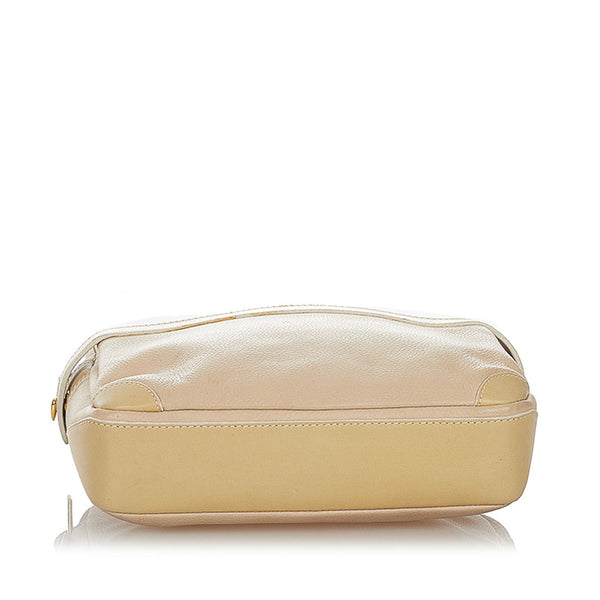 グッチ ベージュ レザー ショルダーバッグ レディース GUCCI 【中古】