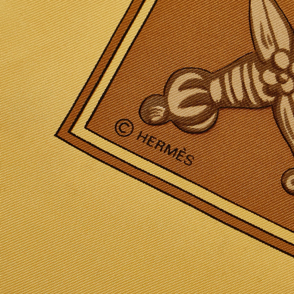 エルメス カレ90 LE TAROT タロットカード イエロー ホワイト シルク スカーフ レディース HERMES 【中古】