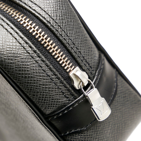 ルイ ヴィトン タイガ カルガ M30812 ブラック レザー セカンドバッグ メンズ LOUIS VUITTON 【中古】