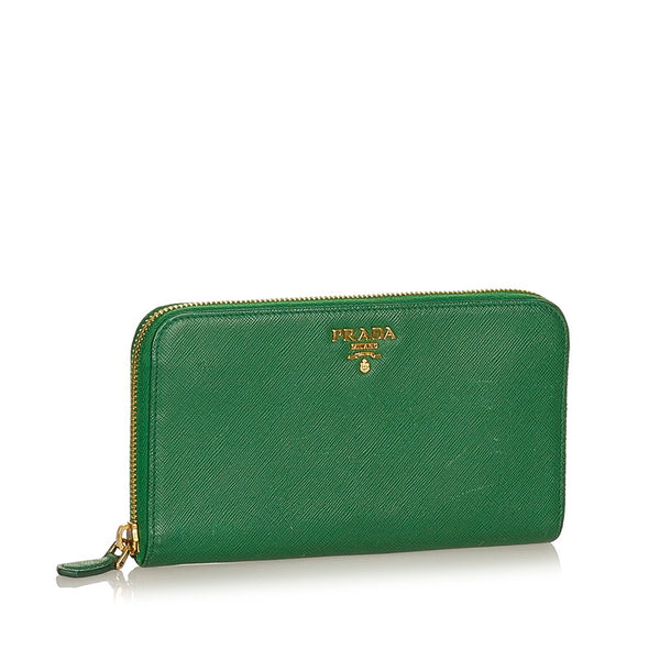 プラダ グリーン レザー サフィアーノ ラウンドファスナー　長財布 レディース PRADA 【中古】