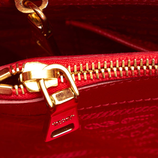 プラダ サフィアーノ BL0837 レッド レザー ハンドバッグ ショルダーバッグ 2WAY レディース PRADA 【中古】