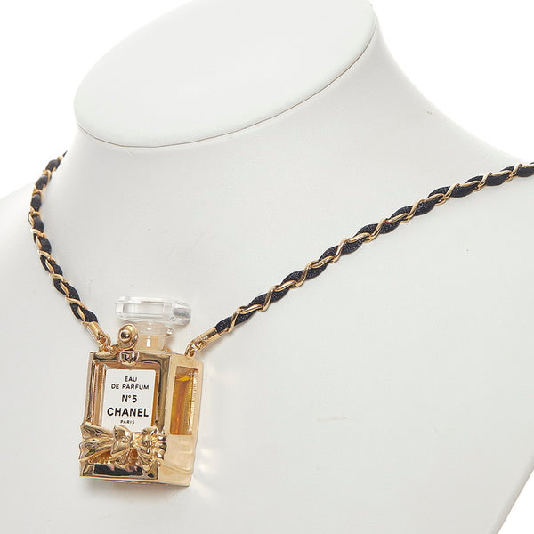 シャネル クリア プラスチック NO.5　香水ネックレス ネックレス レディース CHANEL 【中古】