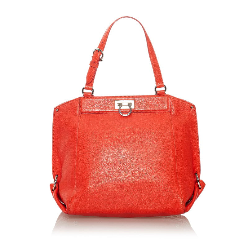 サルヴァトーレフェラガモ ガンチーニ FJ-21 D656 オレンジ レザー ショルダーバッグ レディース Salvatore Ferragamo 【中古】