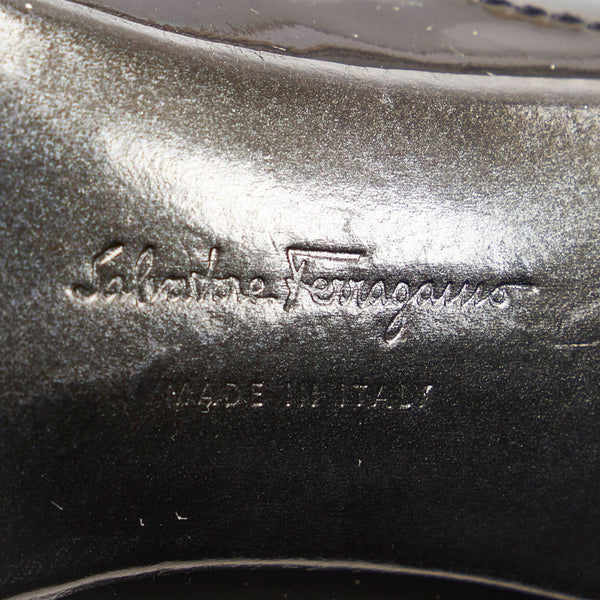 サルヴァトーレフェラガモ ブラック レザー スウェード パンプス レディース Salvatore Ferragamo 【中古】