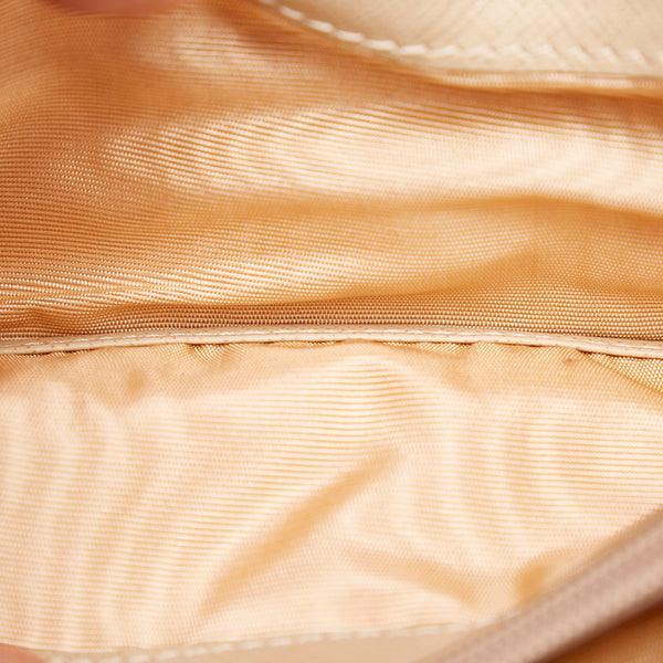 サルヴァトーレフェラガモ ヴァラリボン IY-22 B559 ベージュ レザー 長財布 レディース Salvatore Ferragamo 【中古】