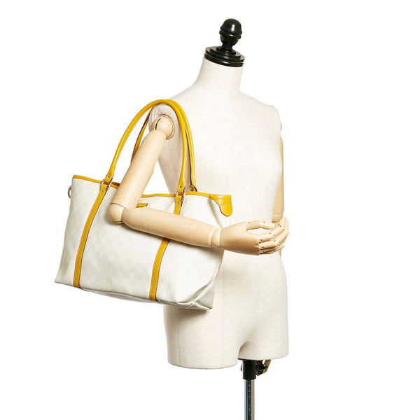 グッチ GGスプリーム 197953 ホワイト PVC トートバッグ レディース GUCCI 【中古】