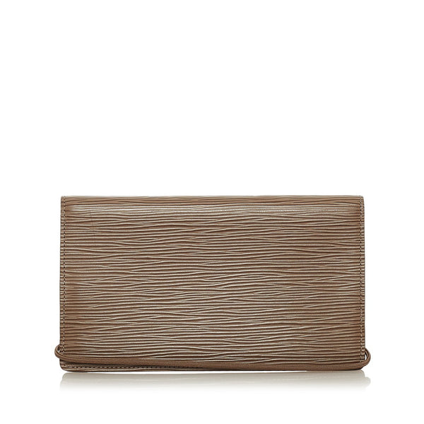 ルイ ヴィトン エピ アジェンダ・オリゾンタル R2018C ベージュ レザー パスポートケース レディース LOUIS VUITTON 【中古】