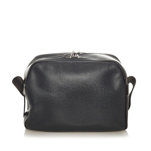 ルイ ヴィトン タイガ リポーター M30152 ブラック レザー ショルダーバッグ レディース LOUIS VUITTON 【中古】