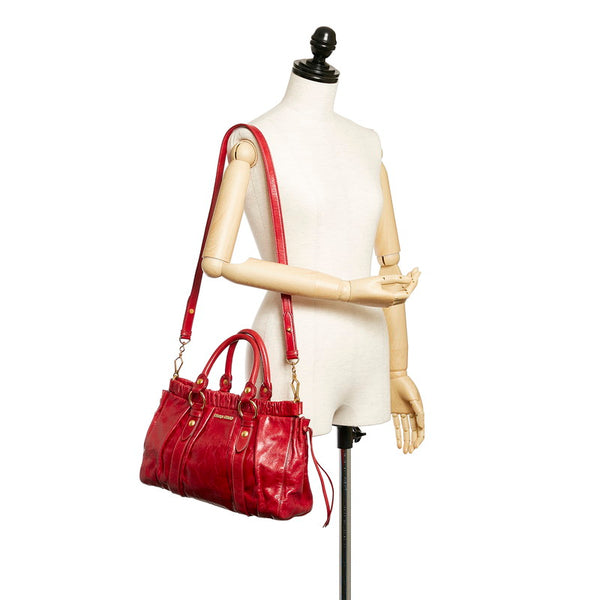 ミュウミュウ レッド レザー ハンドバッグ ショルダーバッグ 2WAY レディース MIUMIU 【中古】