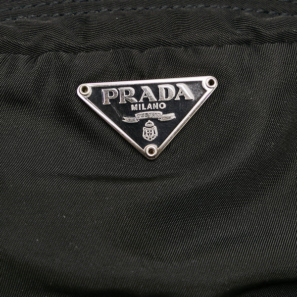 プラダ ブラック ナイロン ポーチ レディース PRADA 【中古】