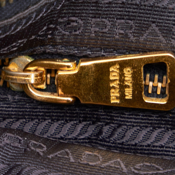 プラダ 斜め掛け ショルダーバッグ ネイビー ナイロン レディース PRADA 【中古】