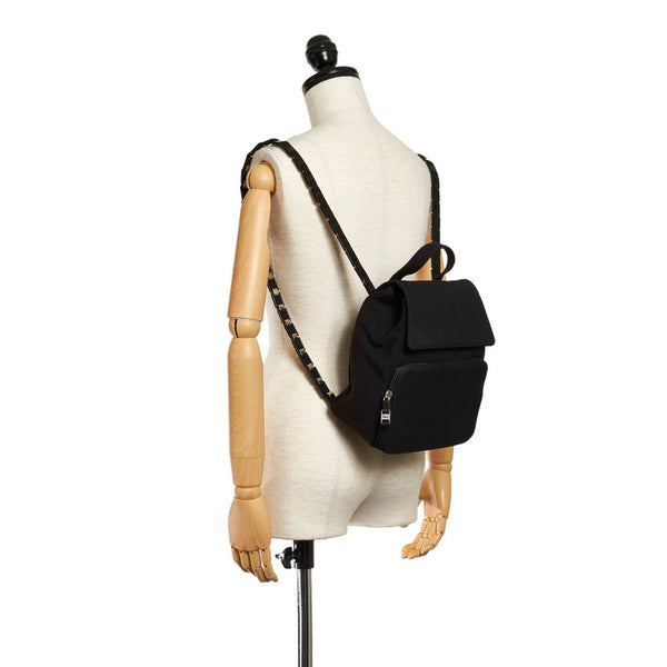 サルヴァトーレフェラガモ AU-21 9325 ブラック ナイロン リュック バックパック レディース Salvatore Ferragamo 【中古】