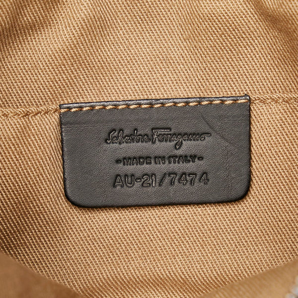 サルヴァトーレフェラガモ ガンチーニ AU-21/7474 ブラック レザー ポーチ レディース Salvatore Ferragamo 【中古】