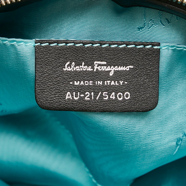 サルヴァトーレフェラガモ AU-21/5400 ブラック キャンバス ショルダーバッグ レディース Salvatore Ferragamo 【中古】