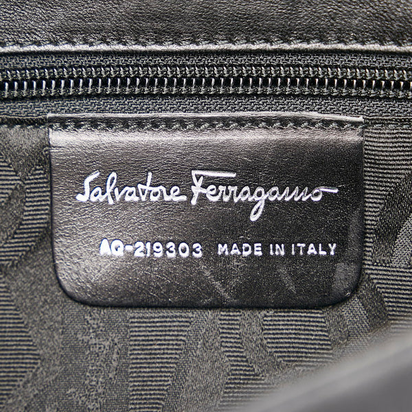 サルヴァトーレフェラガモ AQ-219303 ブラック レザー ワンショルダーバッグ レディース Salvatore Ferragamo 【中古】
