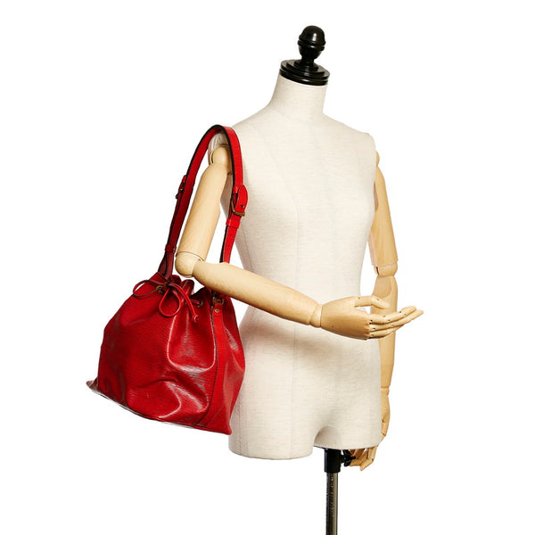 ルイ ヴィトン エピ プチノエ M44107 レッド レザー ショルダーバッグ レディース LOUIS VUITTON 【中古】