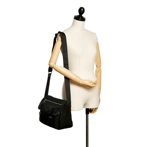 プラダ ブラック ナイロン ショルダーバッグ レディース PRADA 【中古】