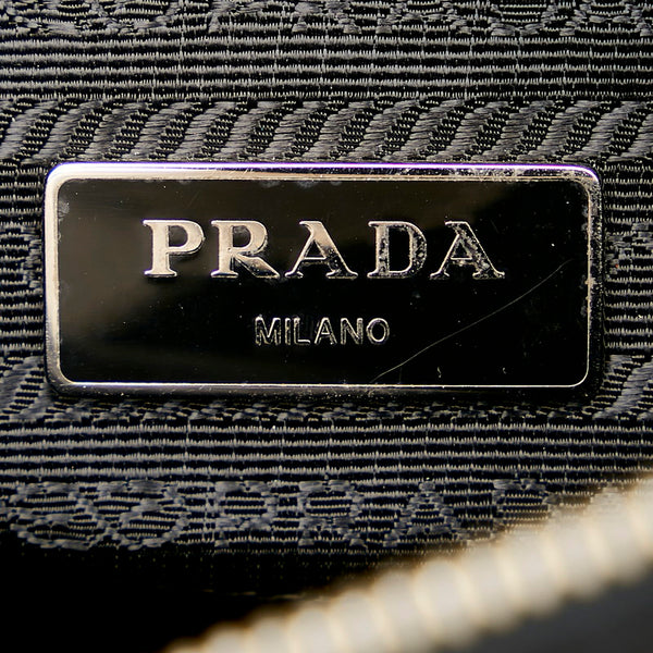 プラダ ブラック ナイロン ショルダーバッグ レディース PRADA 【中古】