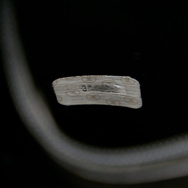 シャネル ココマーク ゴールド金具 斜め掛け チェーン ショルダーバッグ  ブラック キャビアスキン レディース CHANEL 【中古】