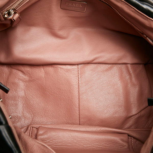 プラダ タッセル BR3474 ブラック レザー ショルダーバッグ レディース PRADA 【中古】