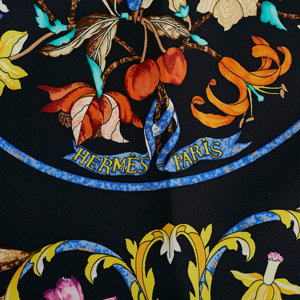 エルメス カレ90 PIERRES D' ORIENT ET D' OCCIDENT 東洋の石と西洋の石細工 スカーフ ブラック マルチカラー シルク レディース HERMES 【中古】