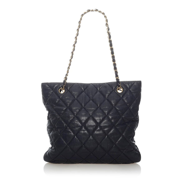 シャネル マトラッセ チェーン ショルダーバッグ ブラック レザー レディース CHANEL 【中古】