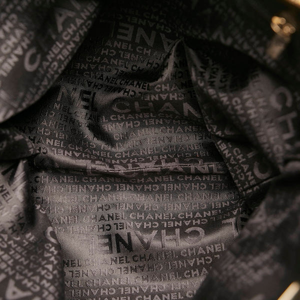 シャネル マトラッセ チェーン ショルダーバッグ ブラック レザー レディース CHANEL 【中古】