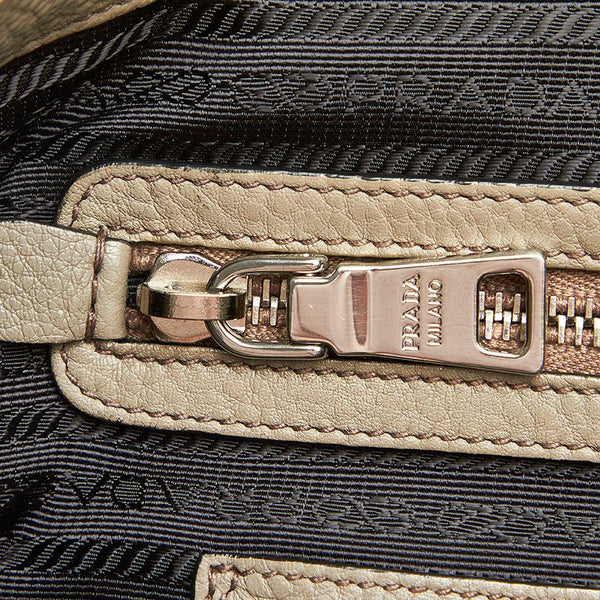 プラダ BL0805 グレー レザー ハンドバッグ ショルダーバッグ 2WAY レディース PRADA 【中古】