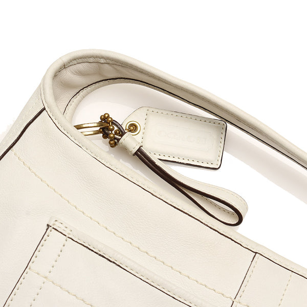 コーチ エルゴ ホーボー ホワイト レザー ショルダーバッグ レディース COACH 【中古】
