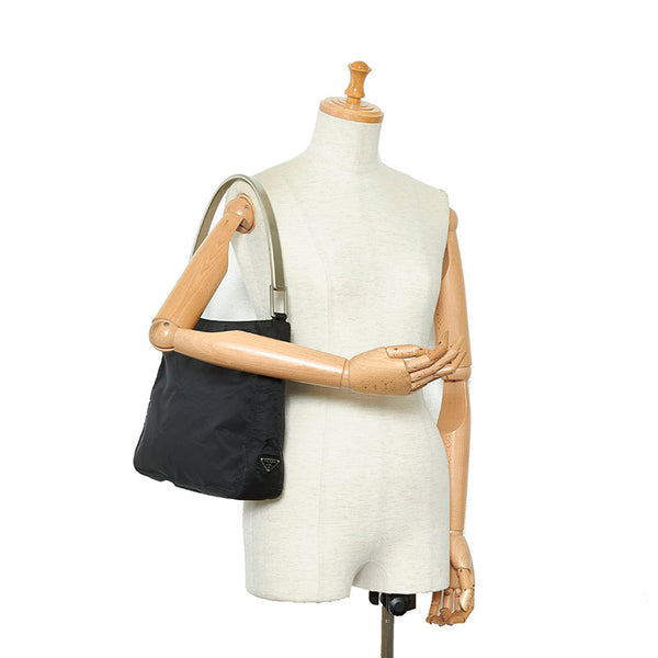プラダ ブラック ナイロン ショルダーバッグ レディース PRADA 【中古】
