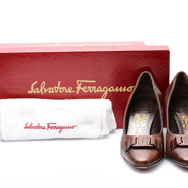 サルヴァトーレフェラガモ パンプス ブラウン レザー レディース Salvatore Ferragamo 【中古】