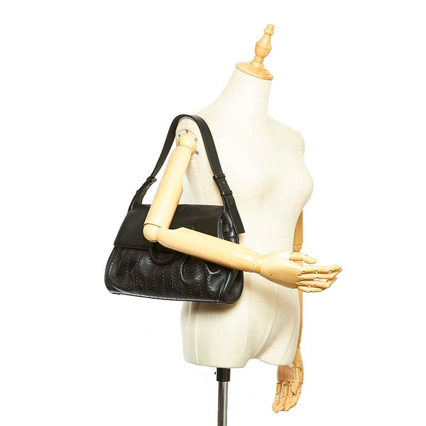 サルヴァトーレフェラガモ ガンチーニ BW-21 4845 ブラック レザー 肩掛け ショルダーバッグ レディース Salvatore Ferragamo 【中古】