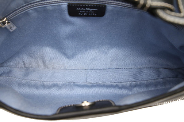 サルヴァトーレフェラガモ ショルダーバッグ 1-240001041251