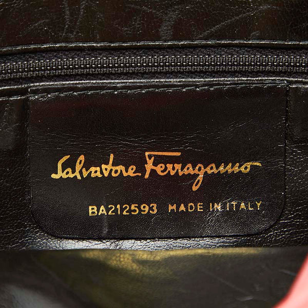サルヴァトーレフェラガモ ショルダーバッグ 1-240001049223
