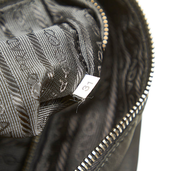 プラダ ブラック ナイロン レザー ショルダーバッグ レディース PRADA 【中古】