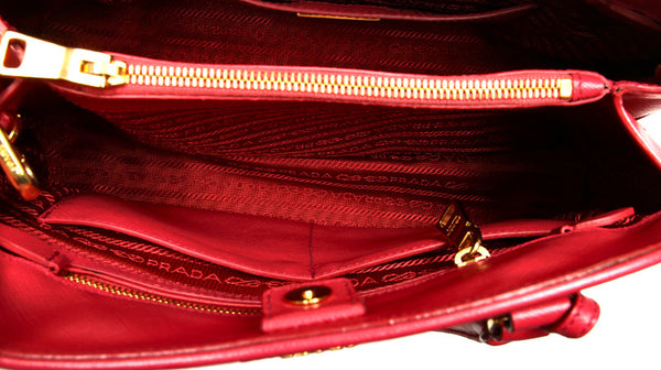 プラダ ピンク レザー サファリアーノ ハンドバッグ レディース PRADA 中古