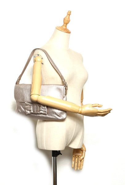 サルヴァトーレフェラガモ ヴァラリボン EY-21 A979 シャンパンゴールド レザー ショルダーバッグ レディース Salvatore Ferragamo 【中古】