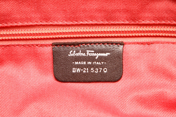 サルヴァトーレフェラガモ ガンチーニ BW-21 5370 ブラウン スウェード レザー ショルダーバッグ レディース Salvatore Ferragamo 中古