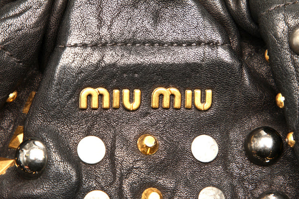ミュウミュウ スタッズ ブラック 黒 レザー ショルダーバッグ レディース MIUMIU 中古
