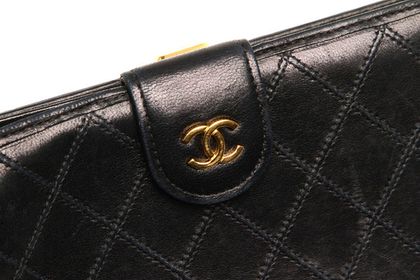 シャネル ココマーク ブラック レザー 長財布 レディース CHANEL 中古