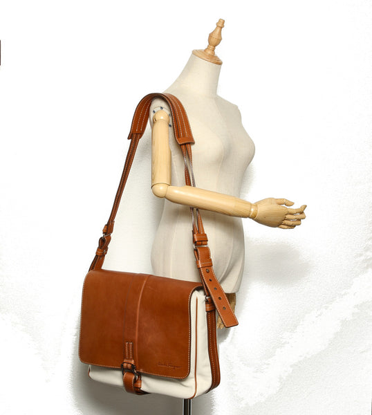 サルヴァトーレフェラガモ ガンチーニ GO-249299 ホワイト ブラウン キャンバス レザー ショルダーバッグ ユニセックス Salvatore Ferragamo 中古