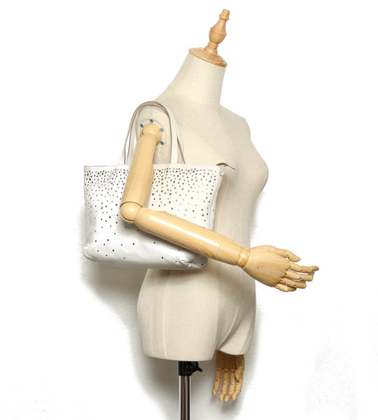 サルヴァトーレフェラガモ ガンチーニ スタッズ FJ-21 D893 ホワイト レザー ハンドバッグ レディース Salvatore Ferragamo 中古